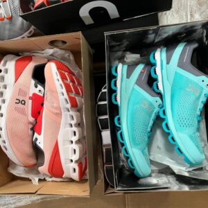 Cloud nova shoe pallet